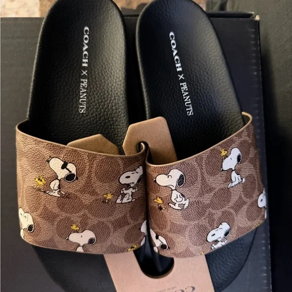 Coach X Peanuts Pool Slide NWT Men’s - Picture 4 of 5